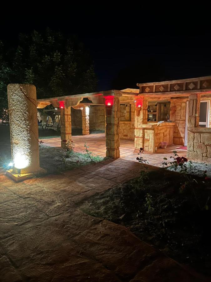 Lion Village Skála Foúrkas Exteriér fotografie